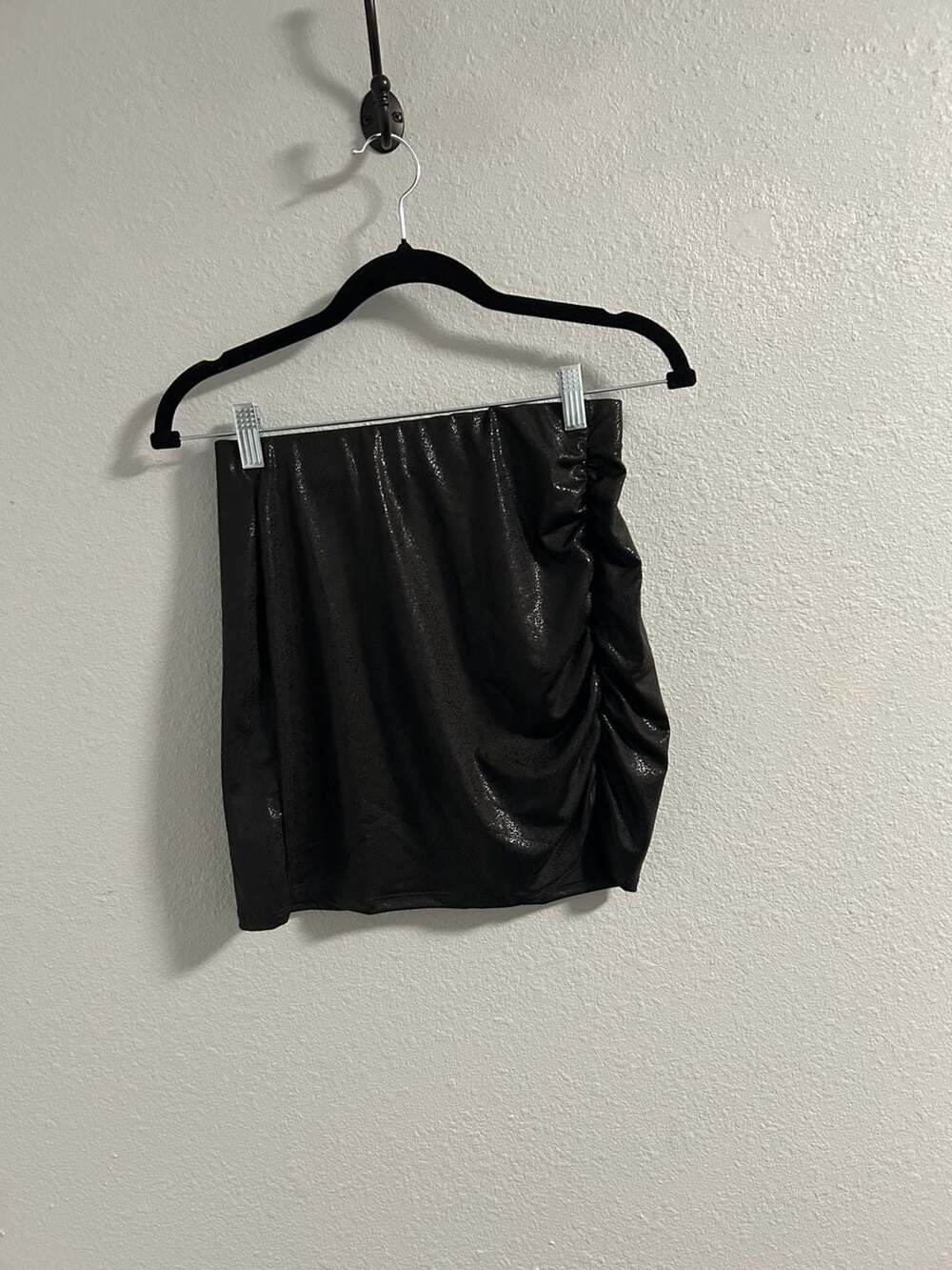 White Birch Black Foil Animal Print Ruched Side Mini Skirt Size S Style S79114XL
